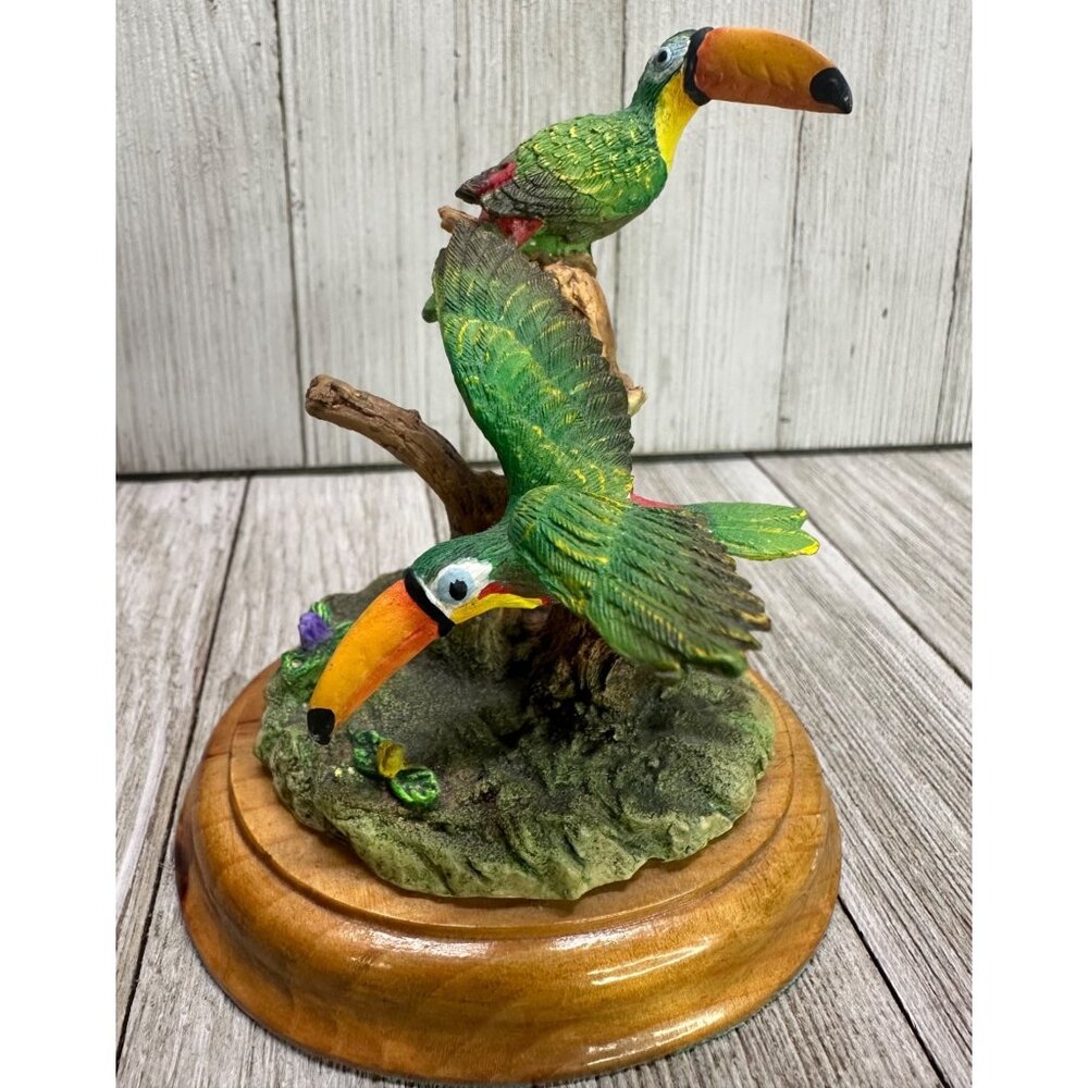 Vtg Continental Creations Green Toucan Statue Figurine on Wood Base 5" Tall